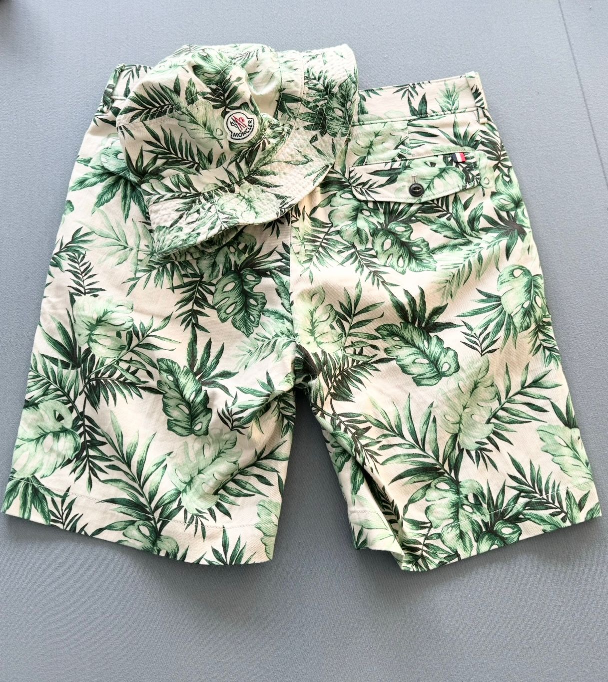 Moncler Palm Printed Chino Shorts & Bucket Hat Set (30” Waist)