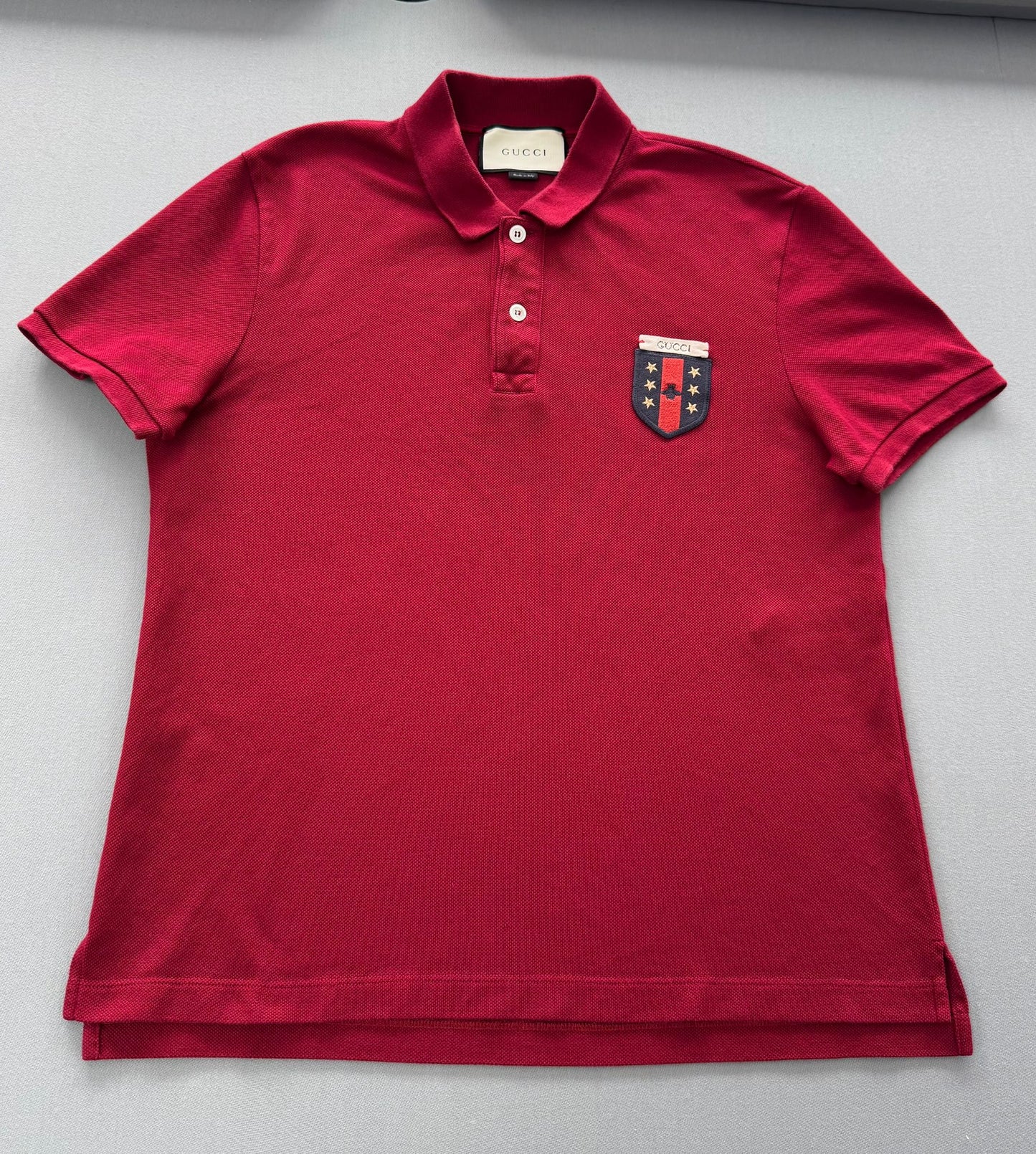 Gucci Red Bee Applique Detail Honeycomb Knit Polo T-Shirt - Large - 20.5” PTP - Fits Medium