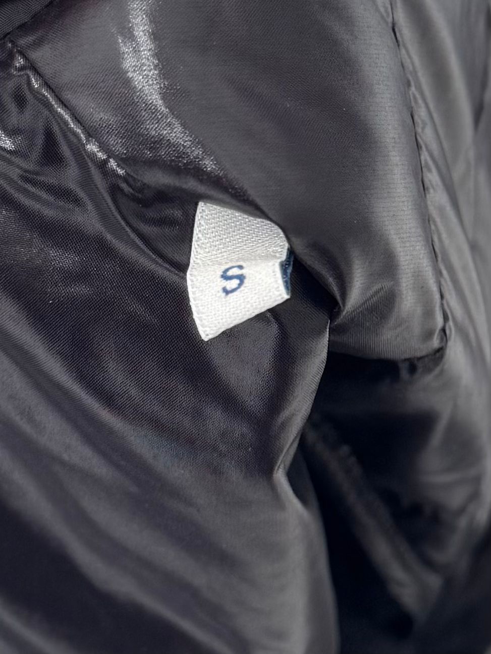 Moncler Tricot Black Down Cardigan - Small - 21'' PTP