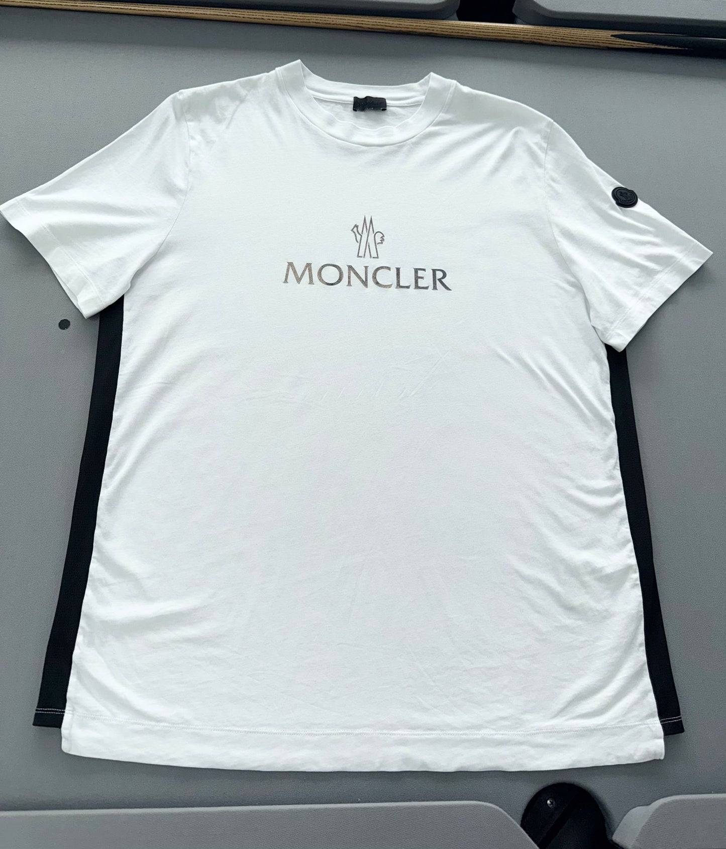 Moncler White Logo Cotton T-Shirt - XL - 23.5” PTP