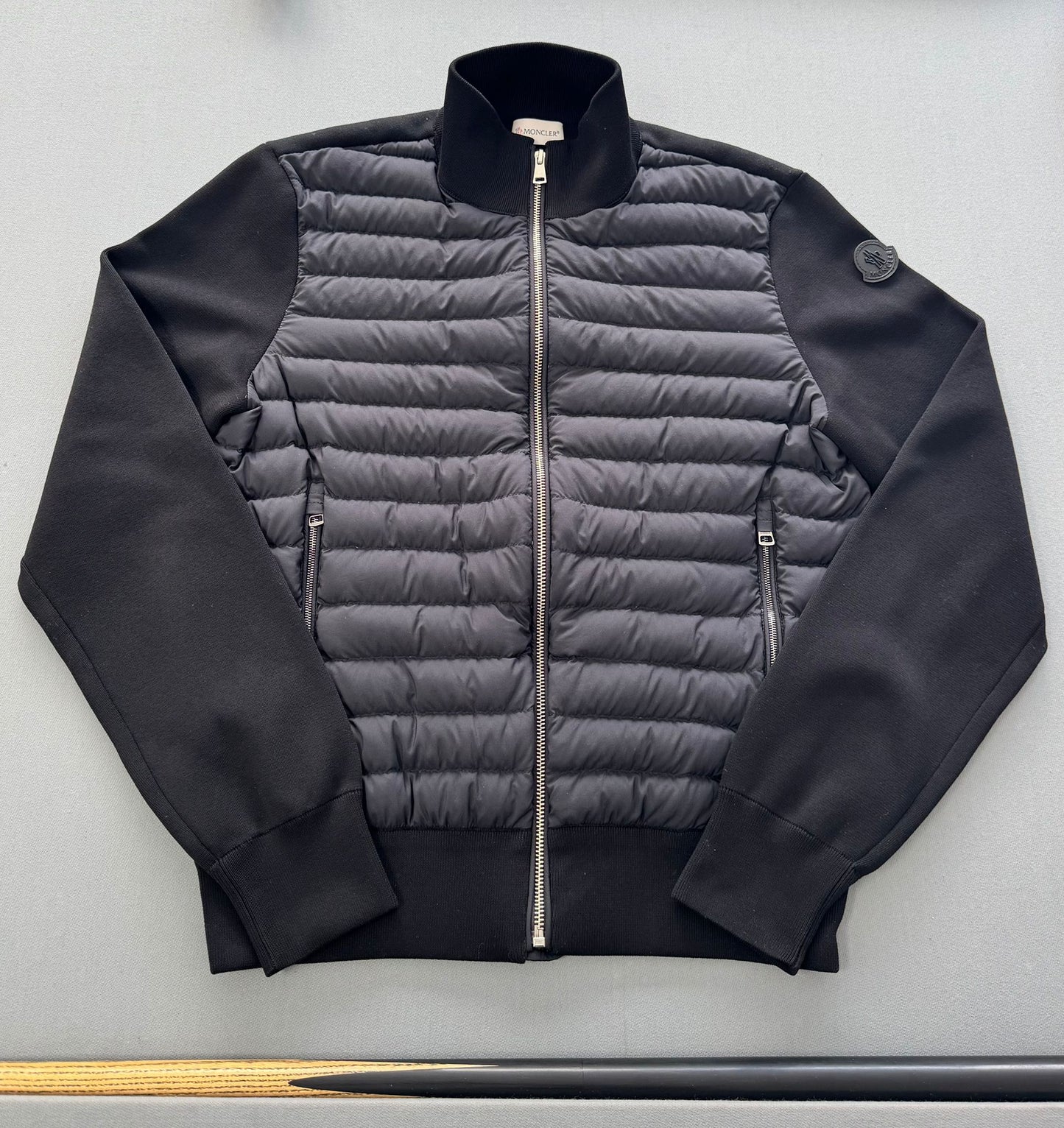 Moncler Navy Tricot Padded Contrast Sleeve Cardigan - Medium - PTP 20.5''