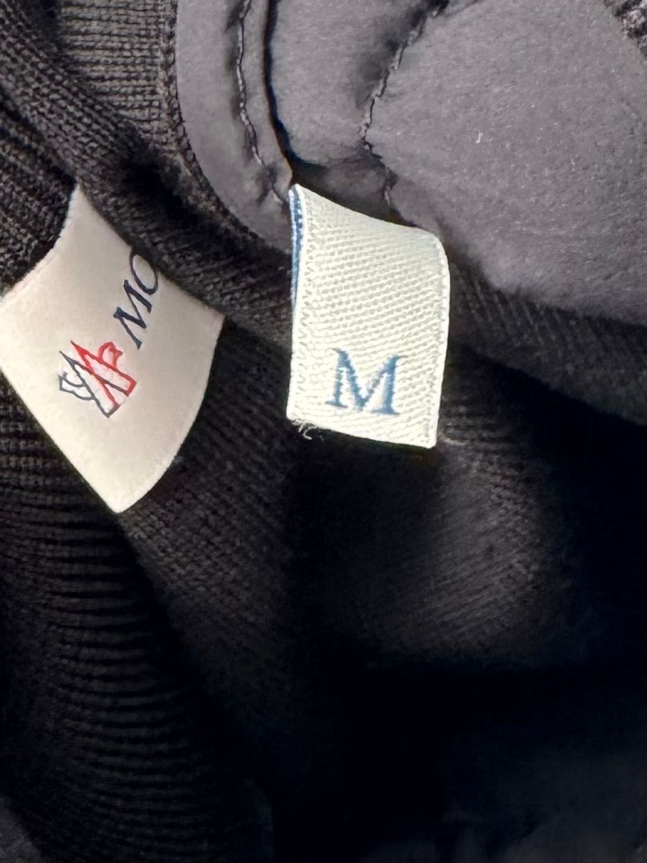 Moncler Navy Tricot Padded Contrast Sleeve Cardigan - Medium - PTP 20.5''