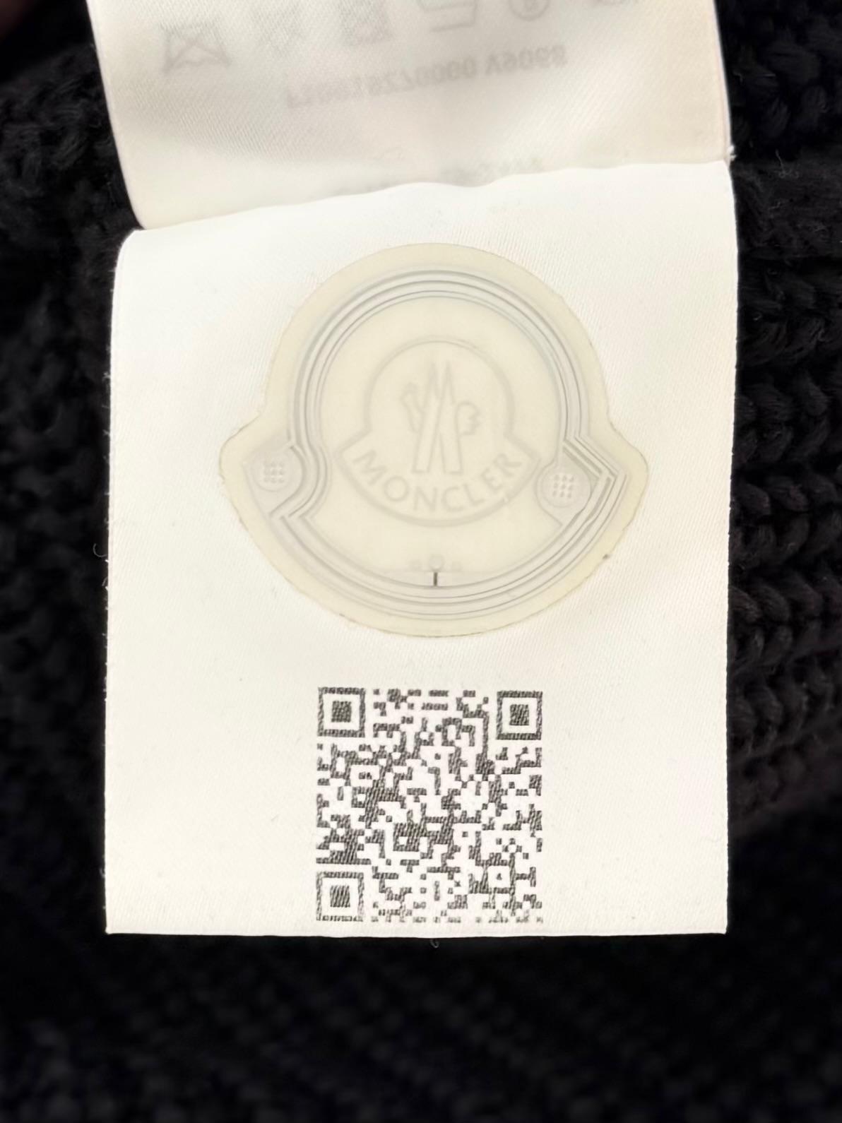 Moncler Black Berretto Tricot Beanie