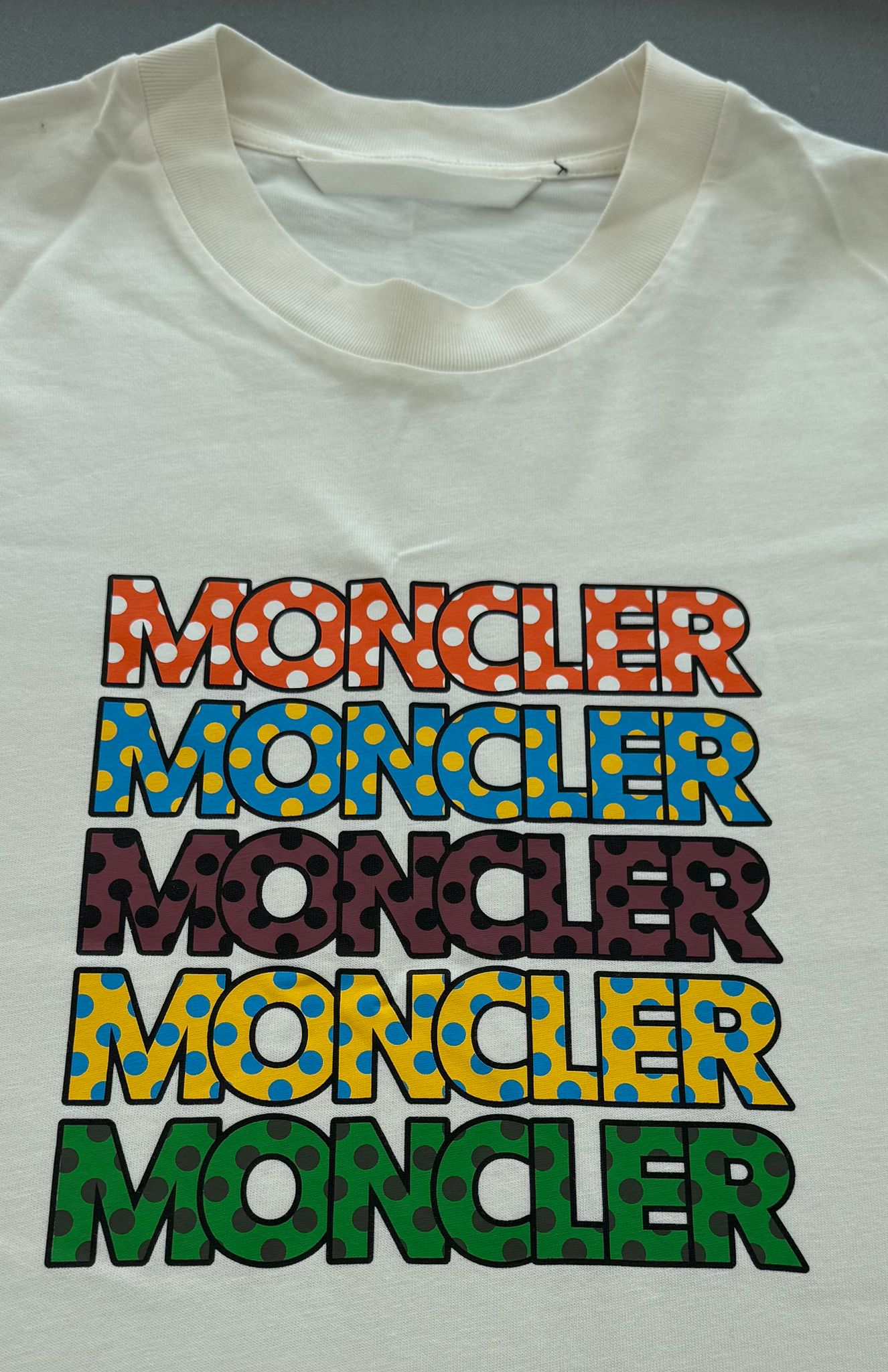 Moncler Genius 2 Moncler 1952 Off White Cotton T-Shirt - Medium (21'' PTP)