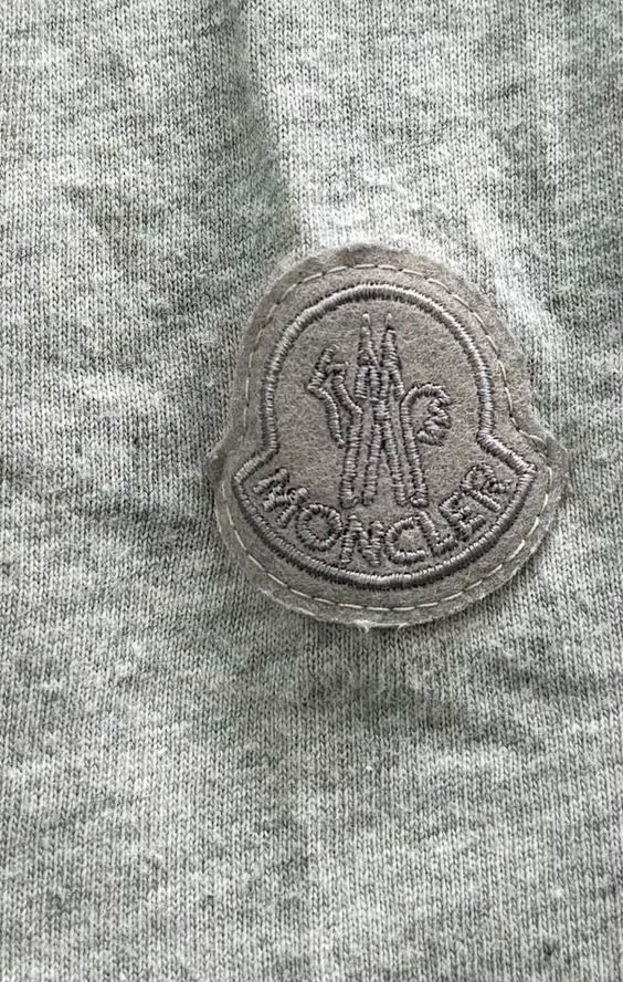 Moncler Genius 2 Grey 1952 Logo T Shirt - Small(19.5” PTP)