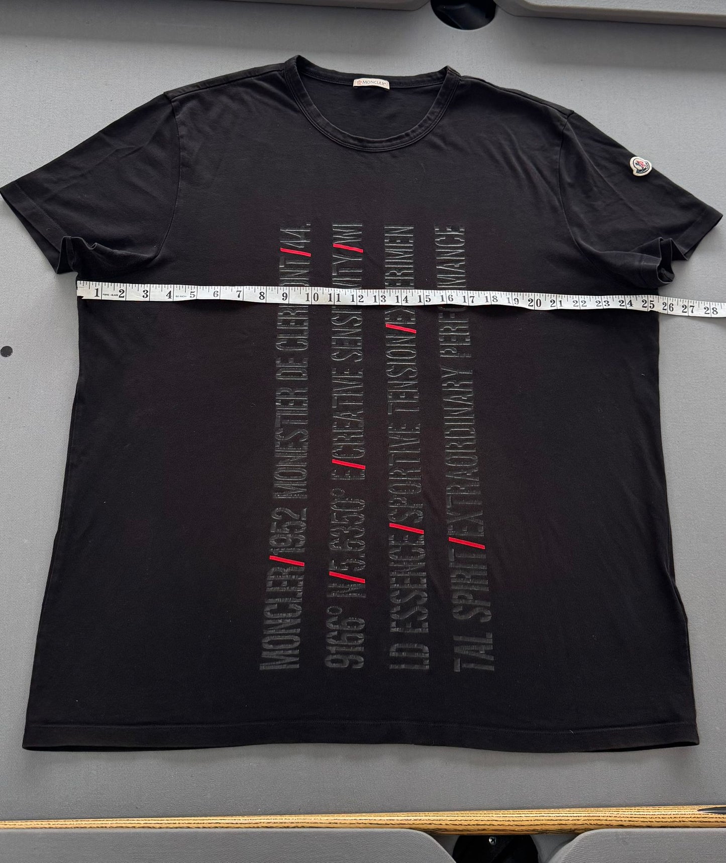 Moncler Maglia Print Black T Shirt - XXXL (25''PTP)