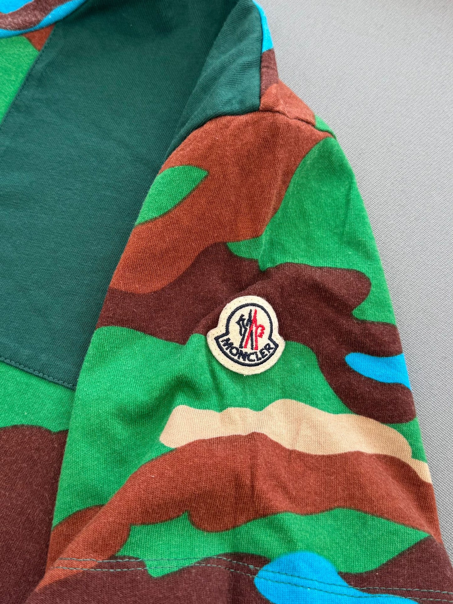 Moncler Camo T-Shirt - XL (24” PTP)