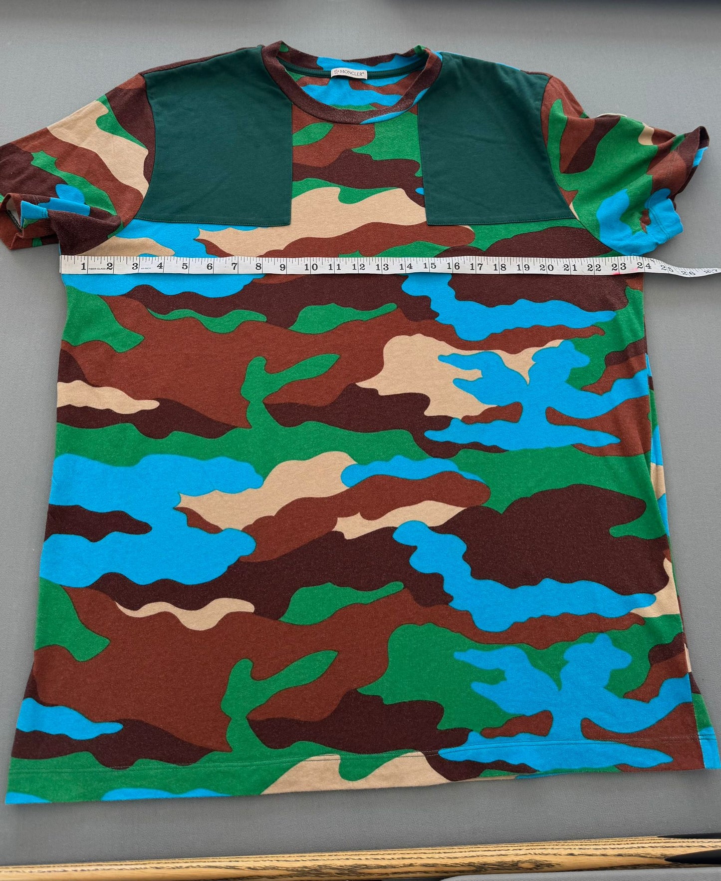 Moncler Camo T-Shirt - XL (24” PTP)