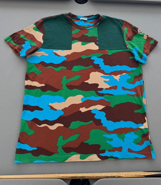 Moncler Camo T-Shirt - XL (24” PTP)