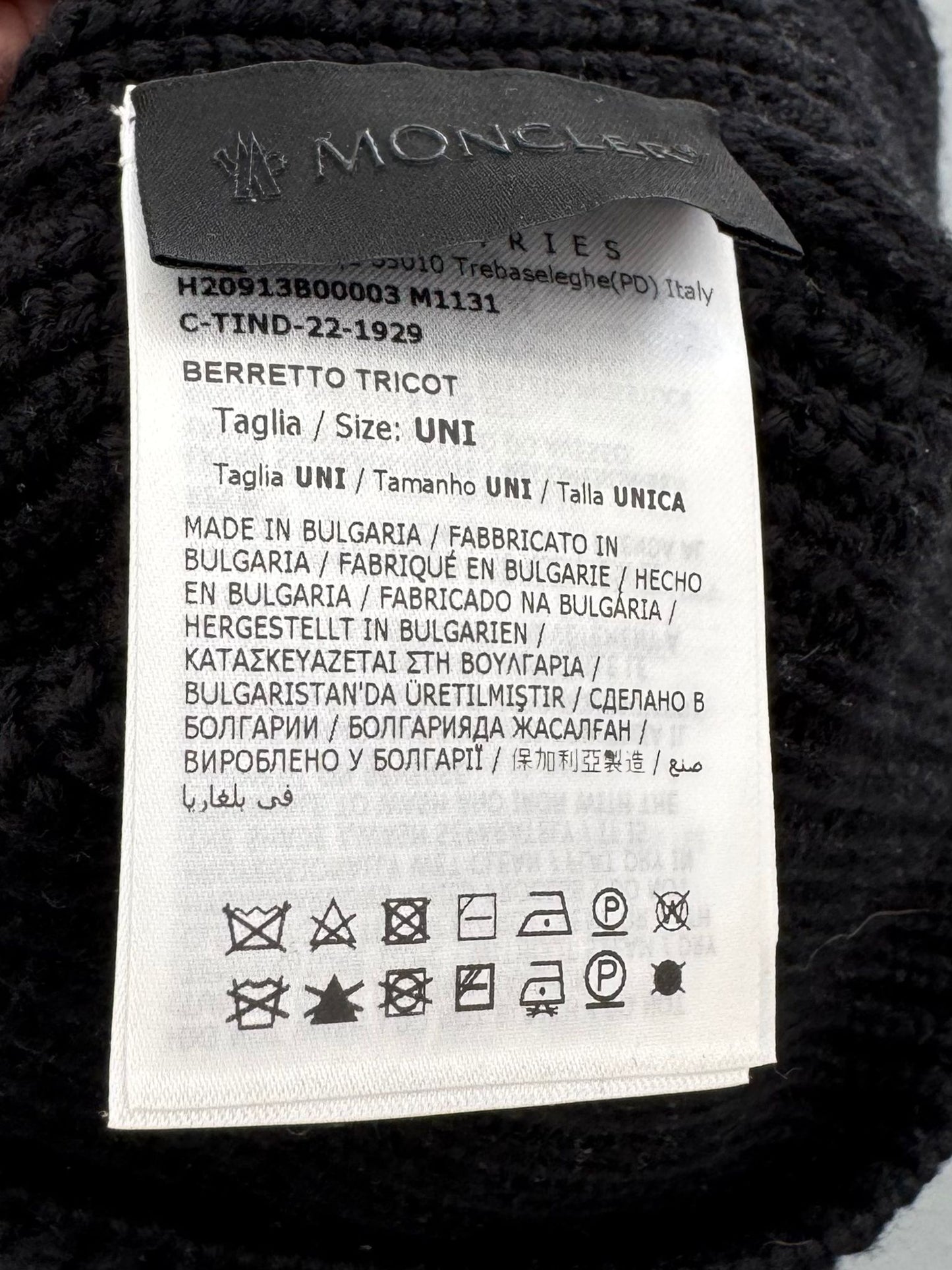 Moncler Black Embroidered Logo Wool Beanie