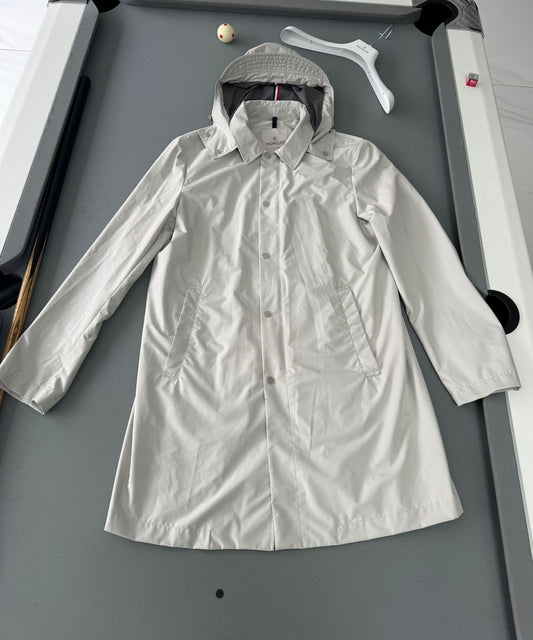 Moncler Light Grey Bergerie Jacket - Size 3 (23''ptp)