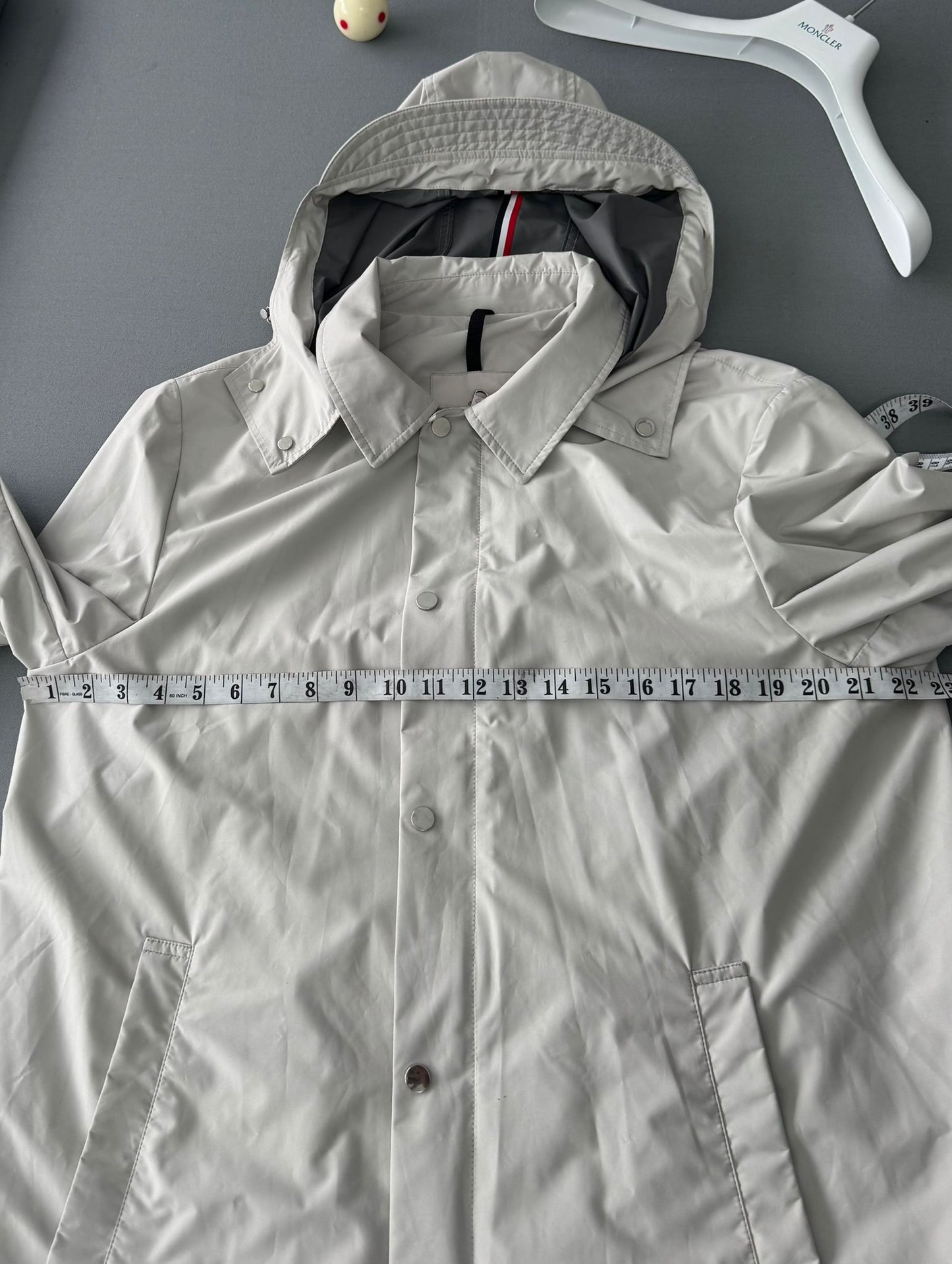 Moncler Light Grey Bergerie Jacket - Size 3 (23''ptp)