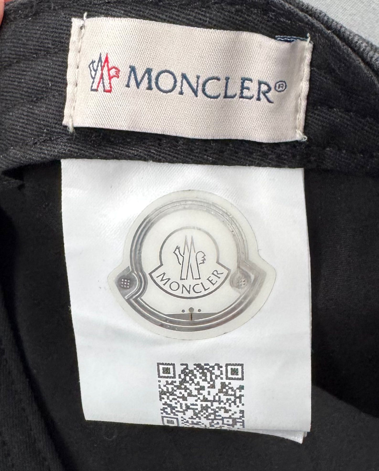 Moncler Black Tonal Logo Baseball Cap