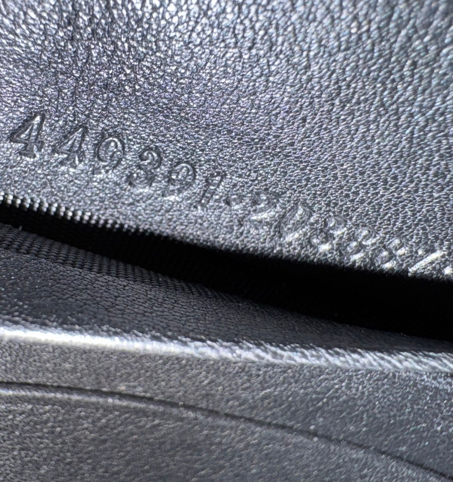 Gucci Micro Guccissima GG Black Leather Zip Around Purse