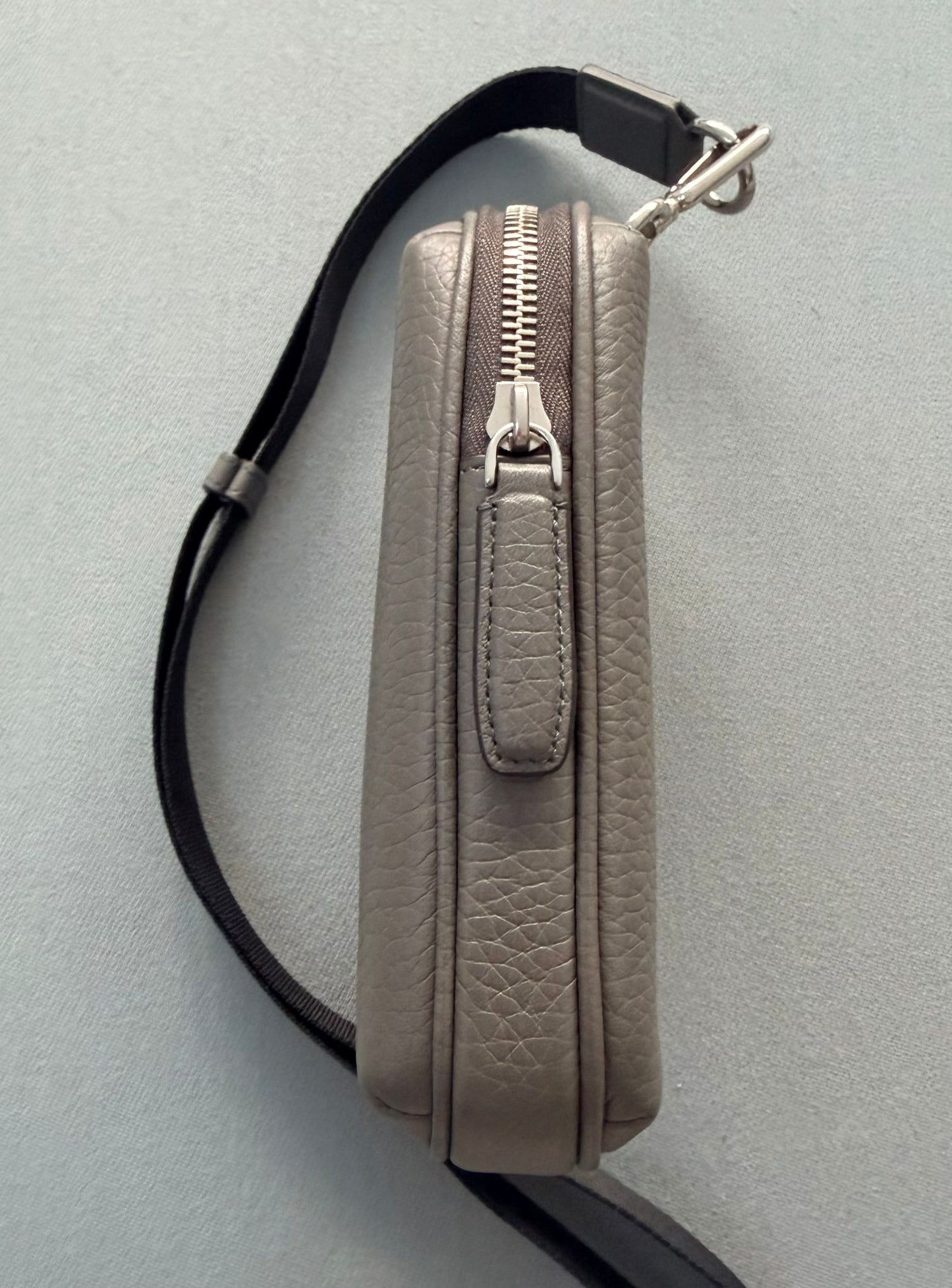 Mulberry Heavy Grain Leather Zipped Pouch Earth Grey – Authentic Pre-Loved UK | Westin High End