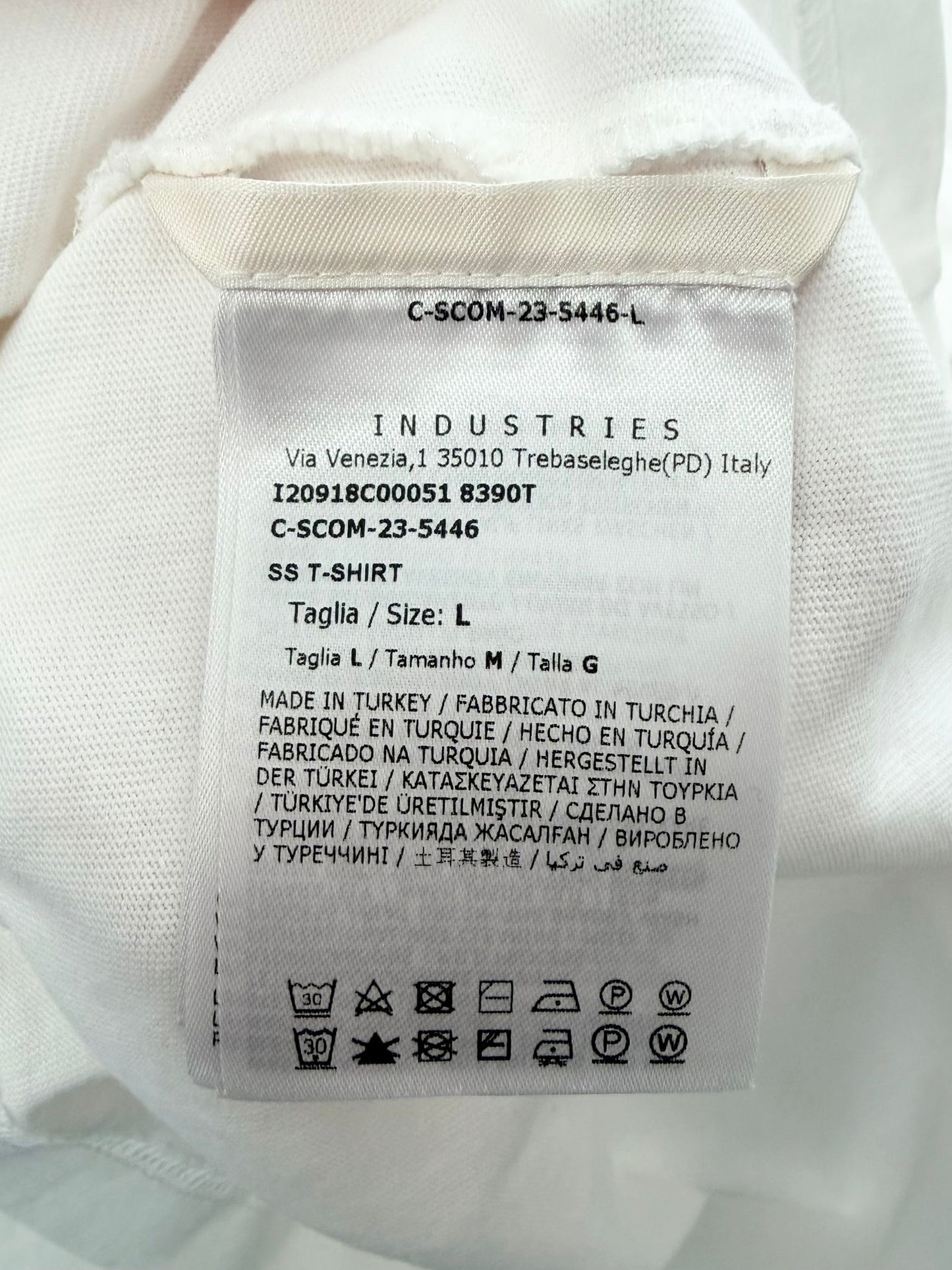 Moncler Leather Logo Patch Cotton T-Shirt - Large 23.5''ptp