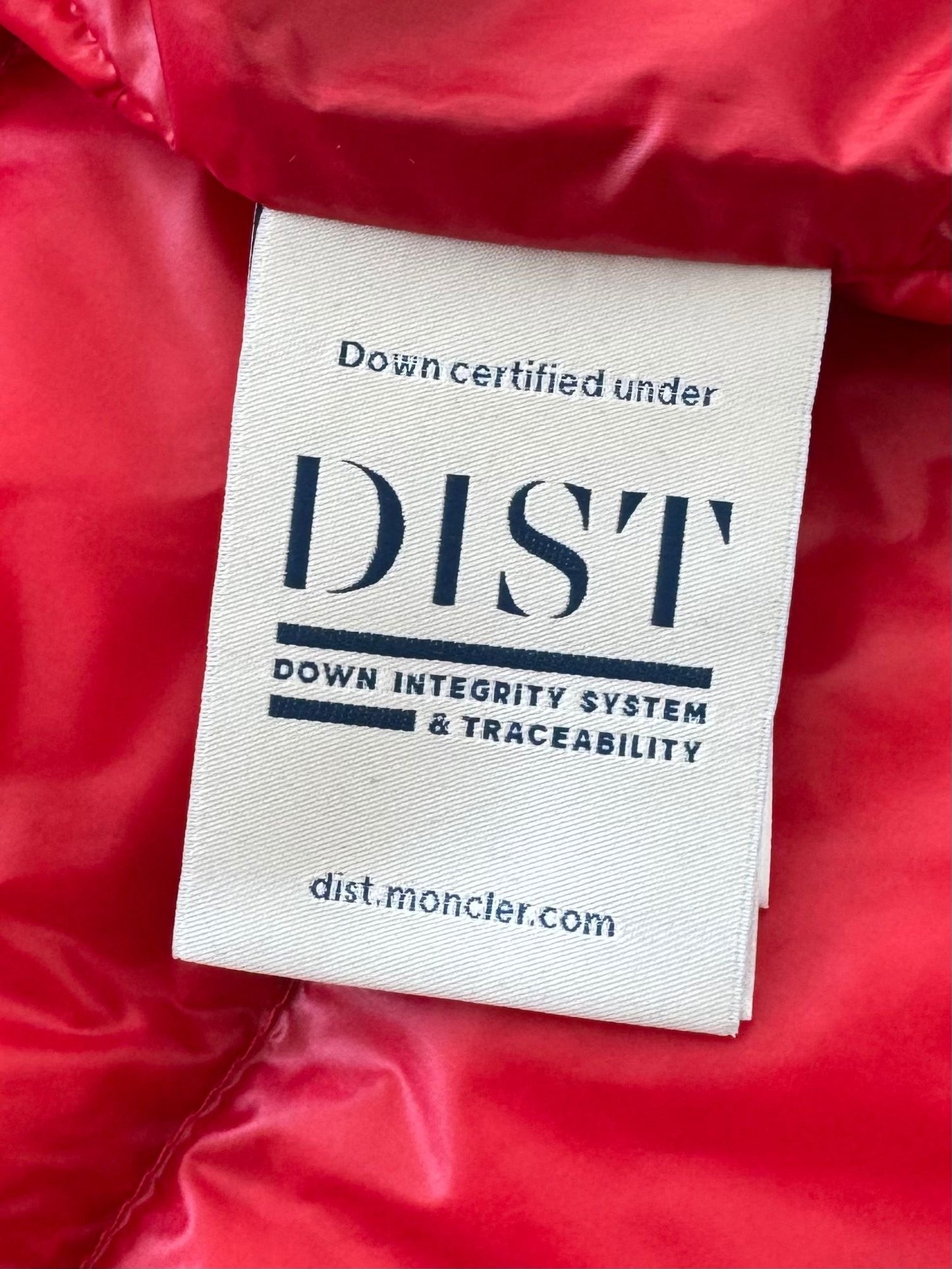 Moncler Red Gui Down Gilet - Size 4 - 22” PTP - Large