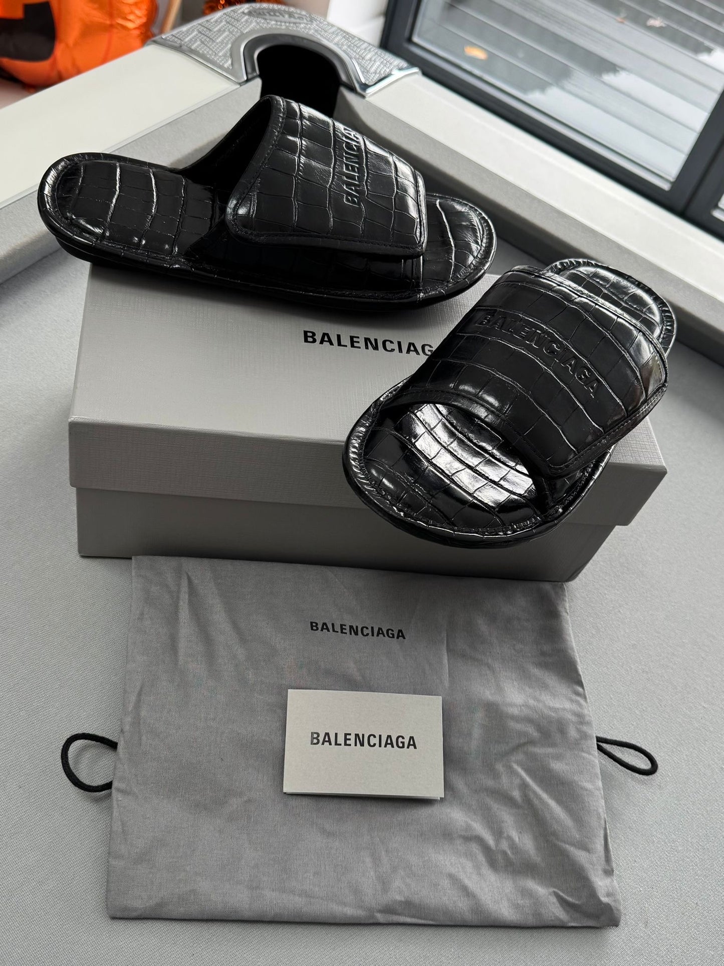 Balenciaga Home Logo And Crocodile-Embossed Leather Slider Sandals - Size: UK6 (EU39)