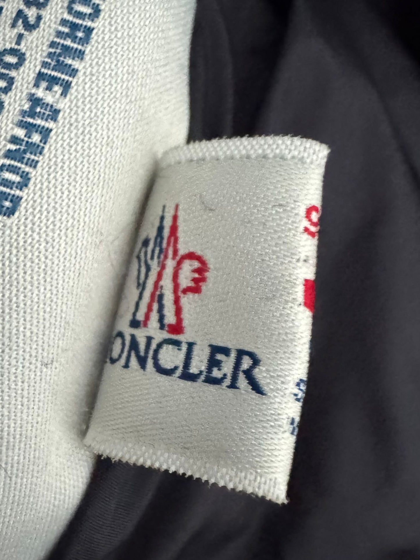 Moncler Navy Mekong Jacket - Size: 2 (22'' PTP)