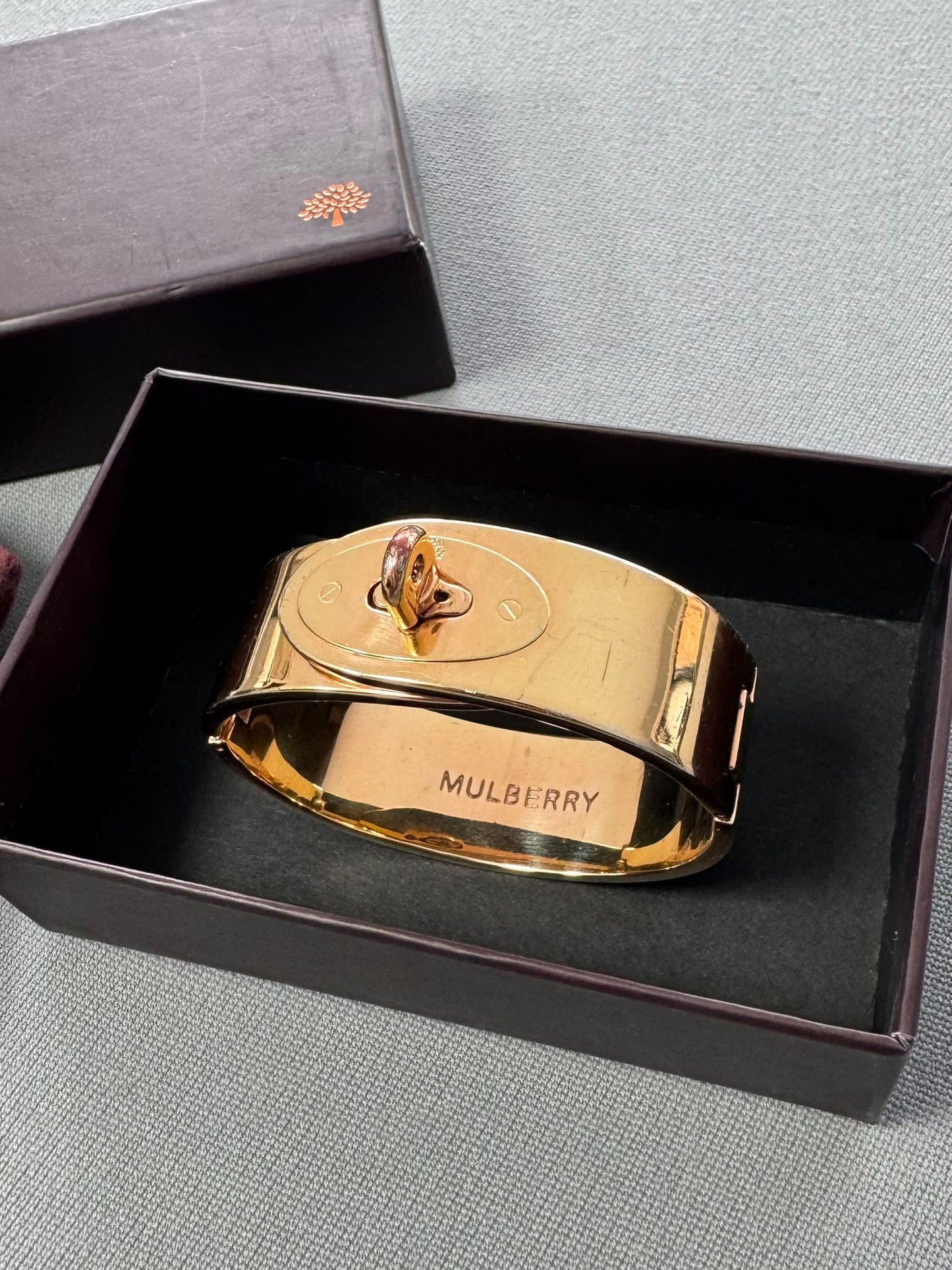 Mulberry Bayswater Postman’s Lock Metal Bracelet Gold Plated