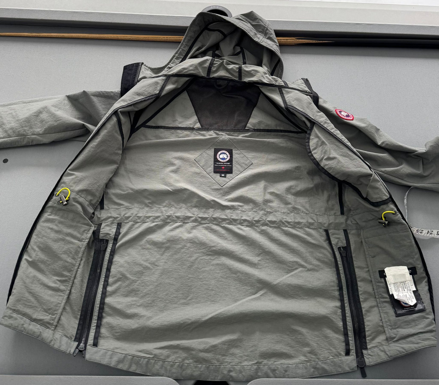 Canada Goose Redstone Grey Jacket - Medium (22''ptp)