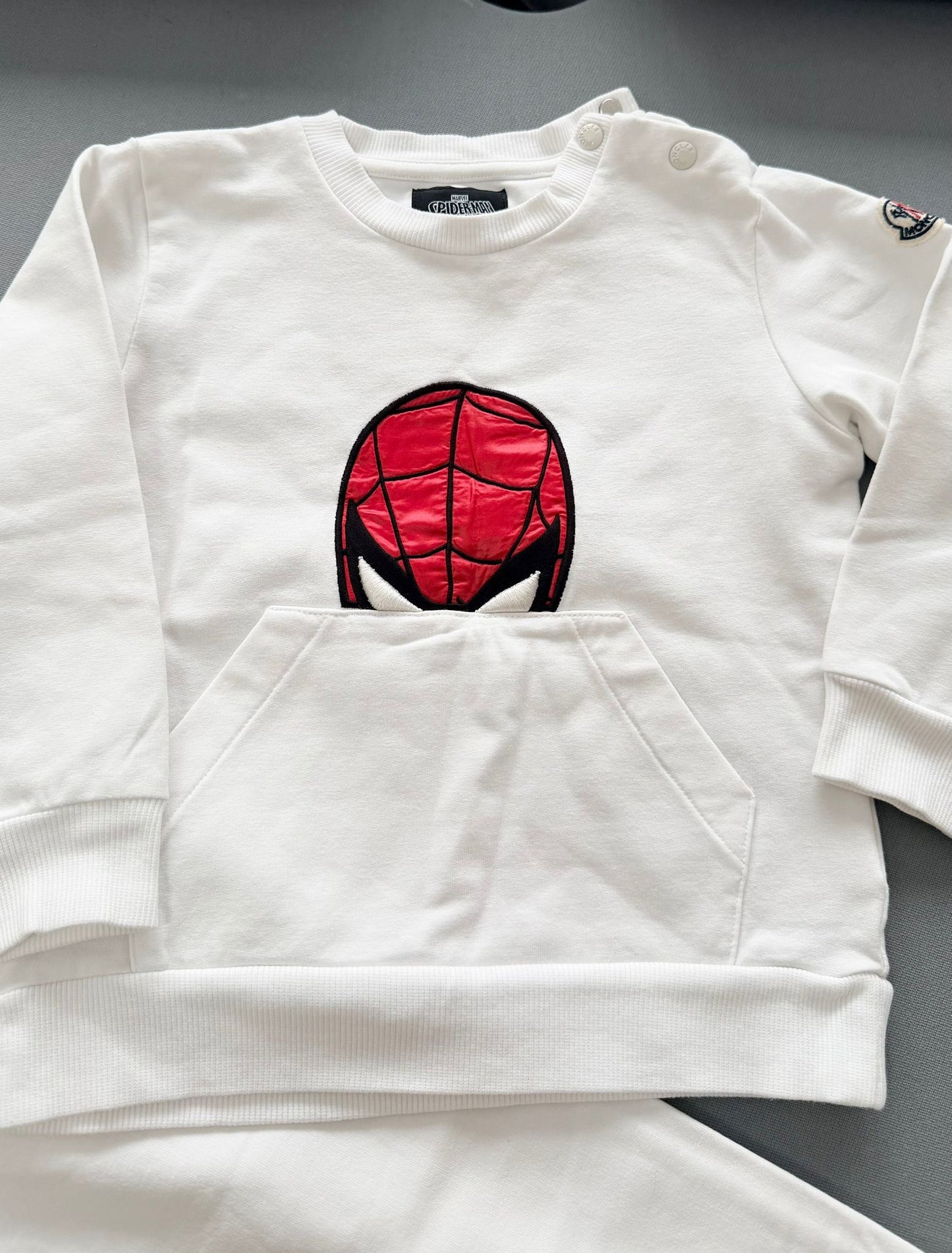 Moncler Enfant Baby White Spider-Man Sweatshirt & Lounge Pants Set - Age 2