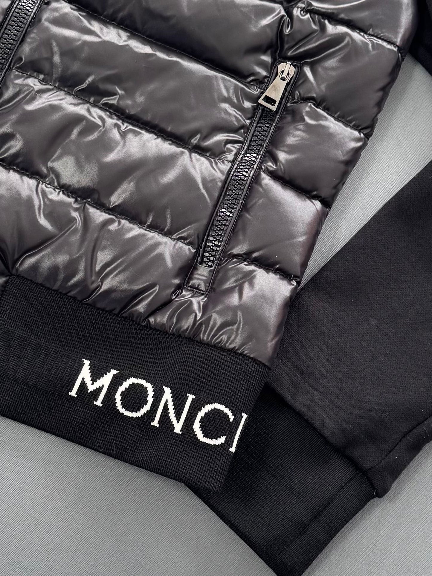 Moncler Maglia Black Zip Up Padded Cardigan - Medium (UK10/12)