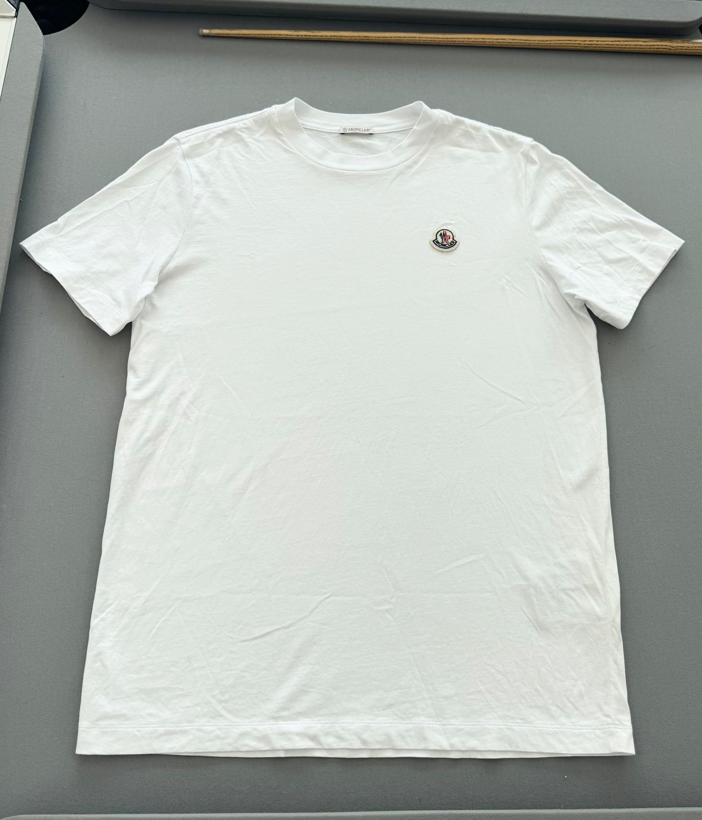 Moncler White Logo Patch Cotton T-Shirt - Medium - 21.5” PTP