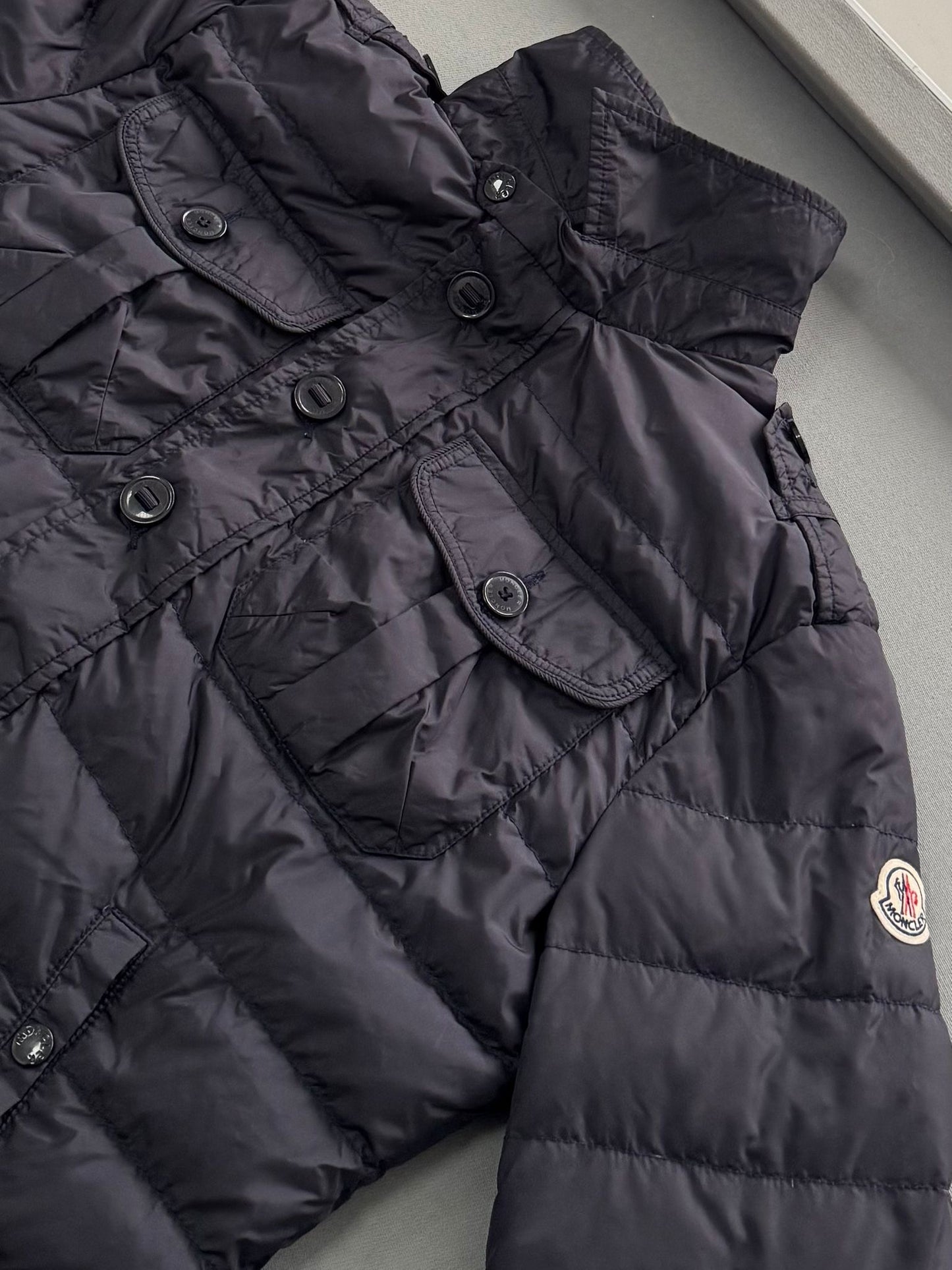Moncler Navy Mekong Jacket - Size: 2 (22'' PTP)