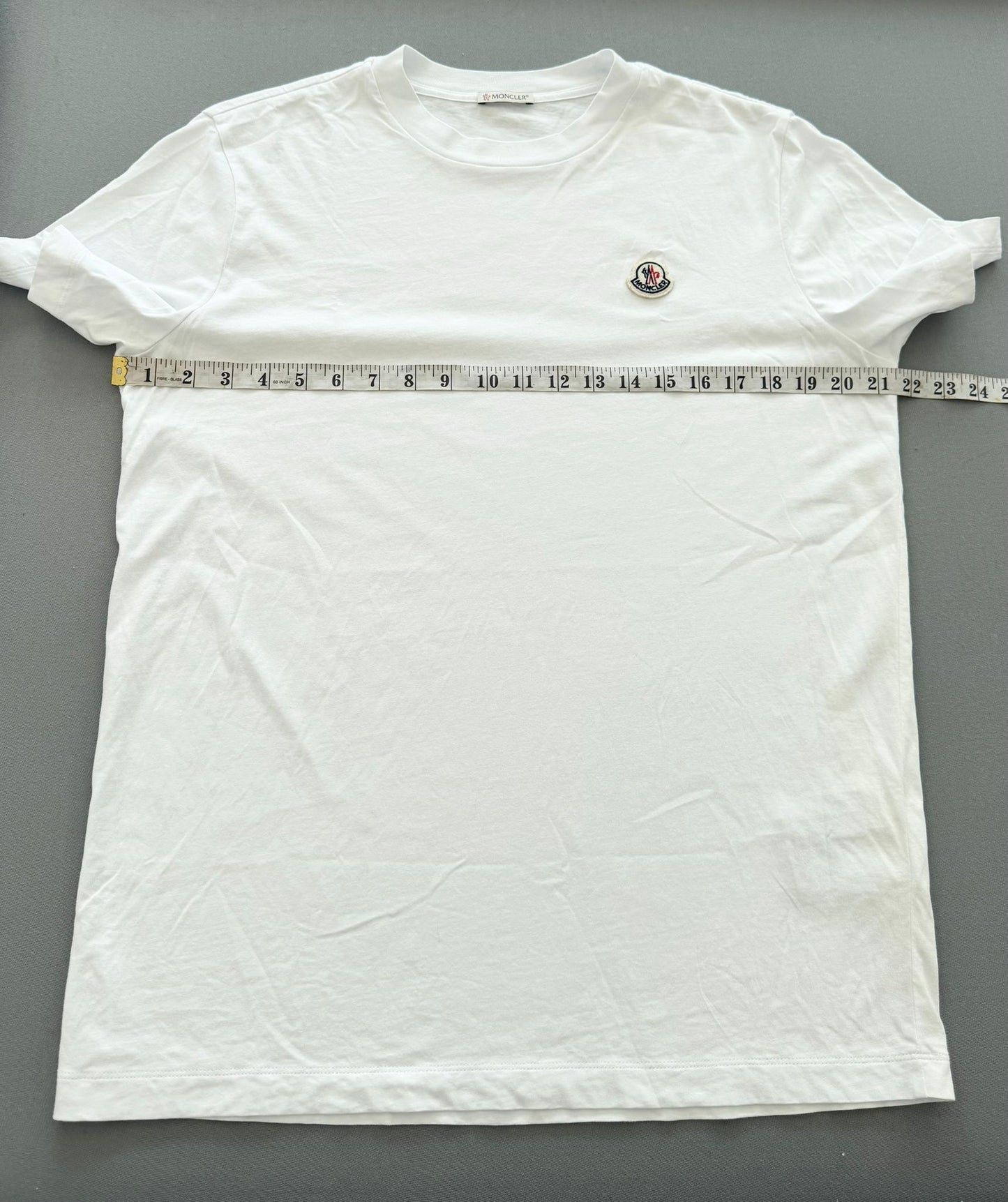 Moncler White Logo Patch Cotton T-Shirt - Medium - 21.5” PTP