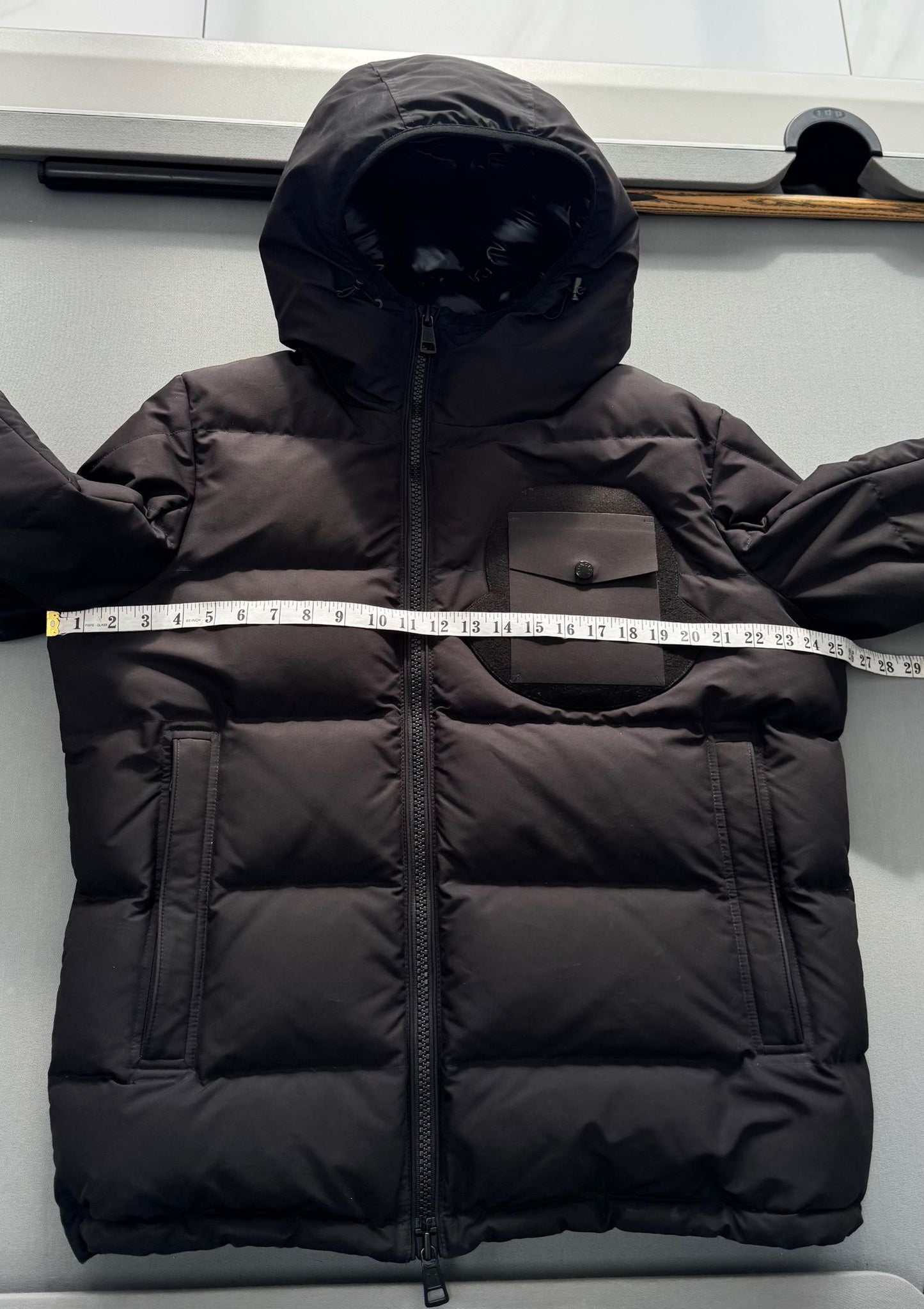 Moncler Black Ambert Puffer Coat - Size: 5(25.5''PTP)