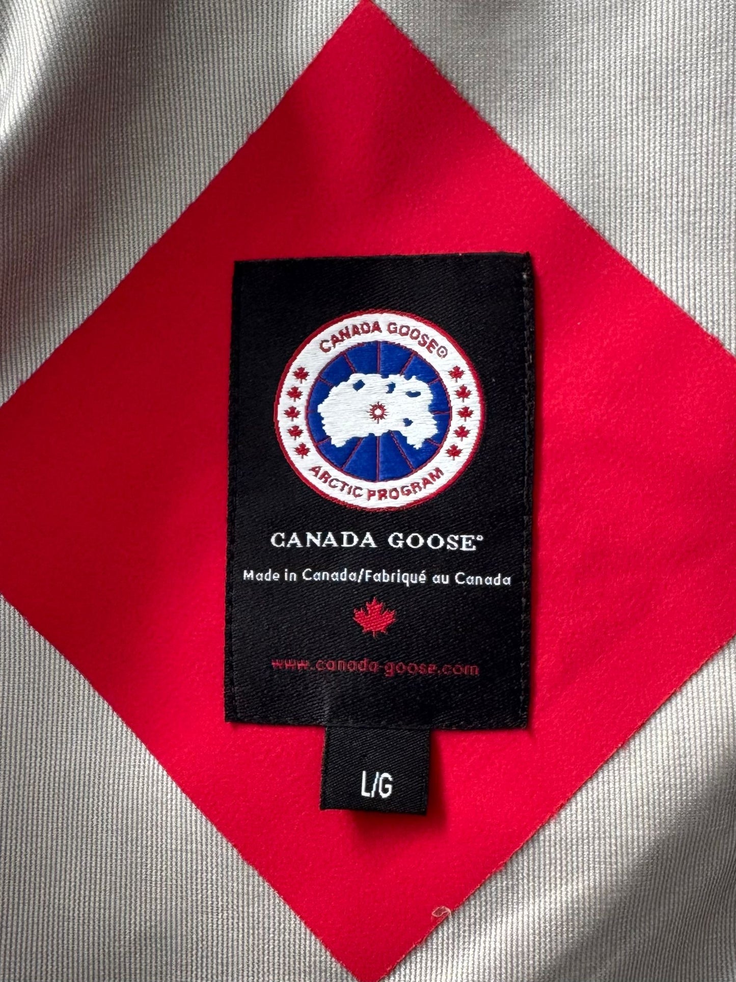 Canada Goose Red Moraine Shell Jacket - Size: Large (24.5''ptp)