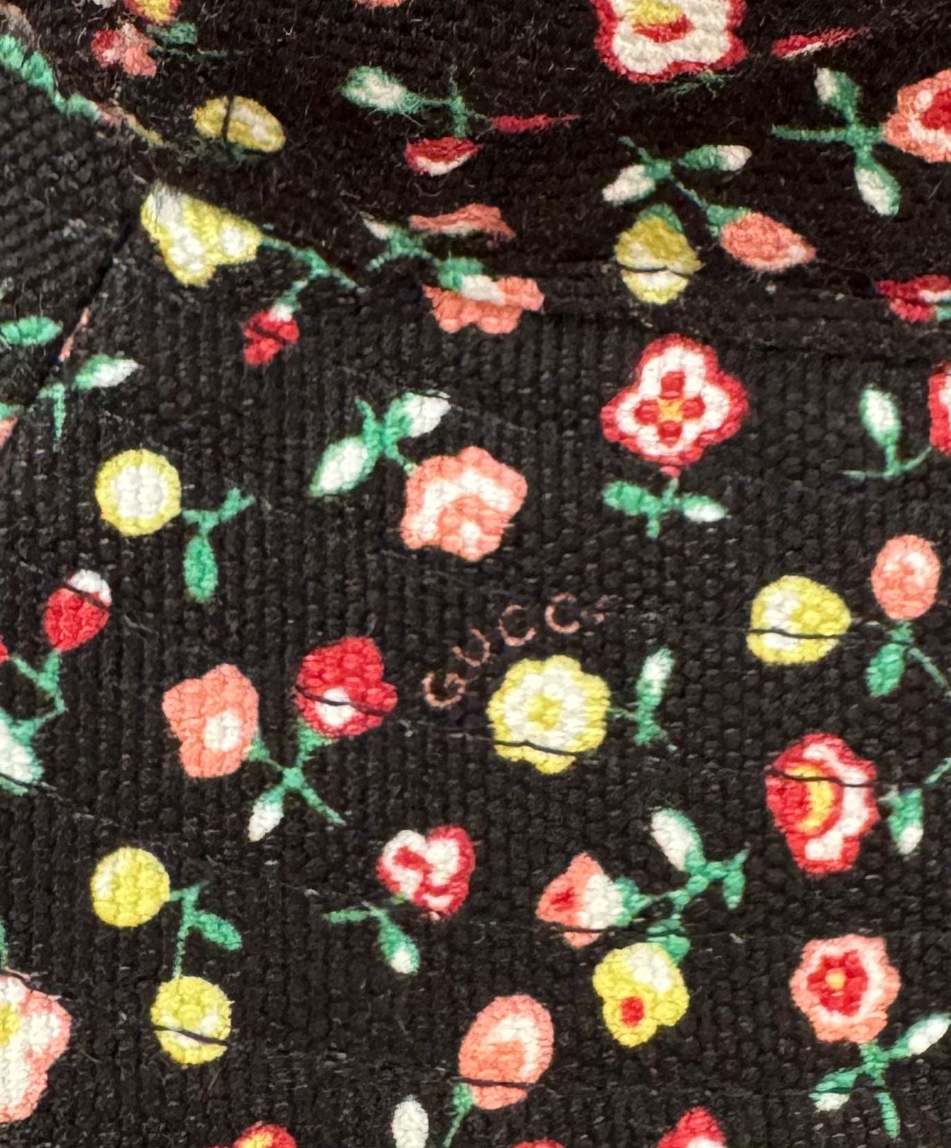 Gucci  X LIBERTY OF LONDON Canvas Floral Print Bucket Hat Black Multicolor