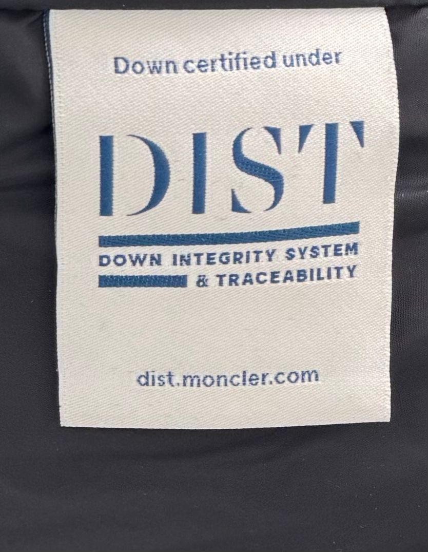 Moncler Black Roy Gilet - Size 2 (Medium) (21” PTP)