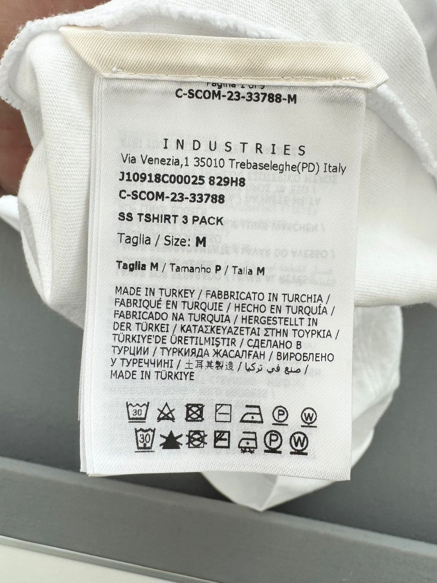 Moncler White Logo Patch Cotton T-Shirt - Medium - 21.5” PTP