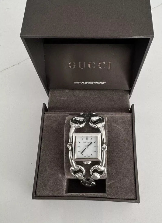 Gucci Women's Quartz Watch Horse Bit White Face - Silver - 116.3 - Boxed