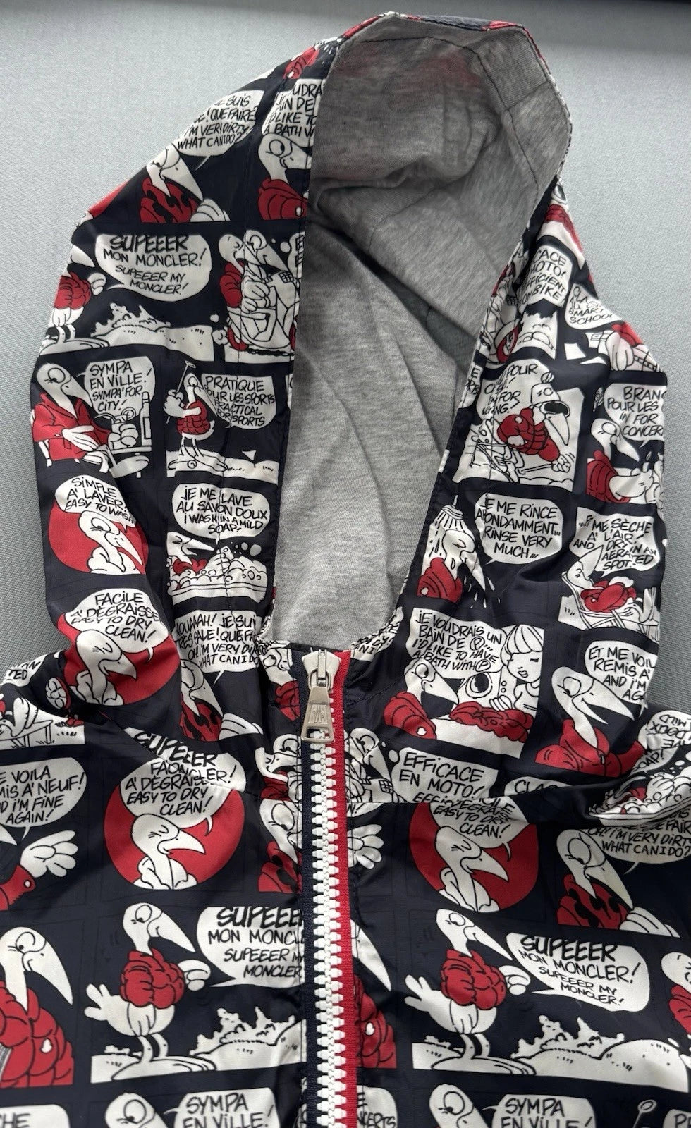 Moncler Urville Nylon Comics Printed Jacket /Windbreaker - Age 10 (17” PTP)