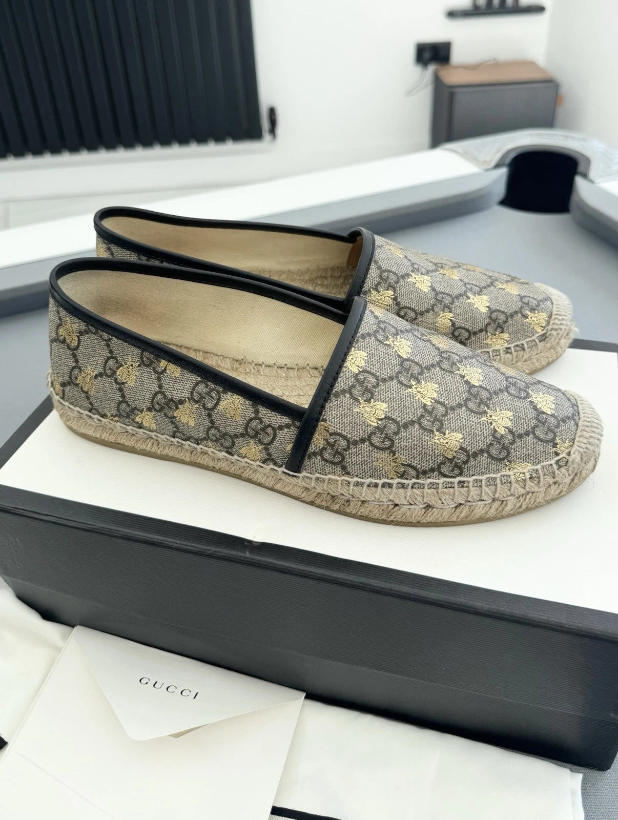 Gucci Bee Espadrilles - UK7 (EU40)