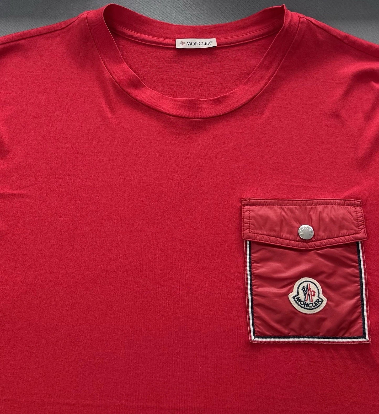 Moncler Red Patch-pocket Cotton Jersey T-shirt - Medium Fits Large - 23.5” PTP