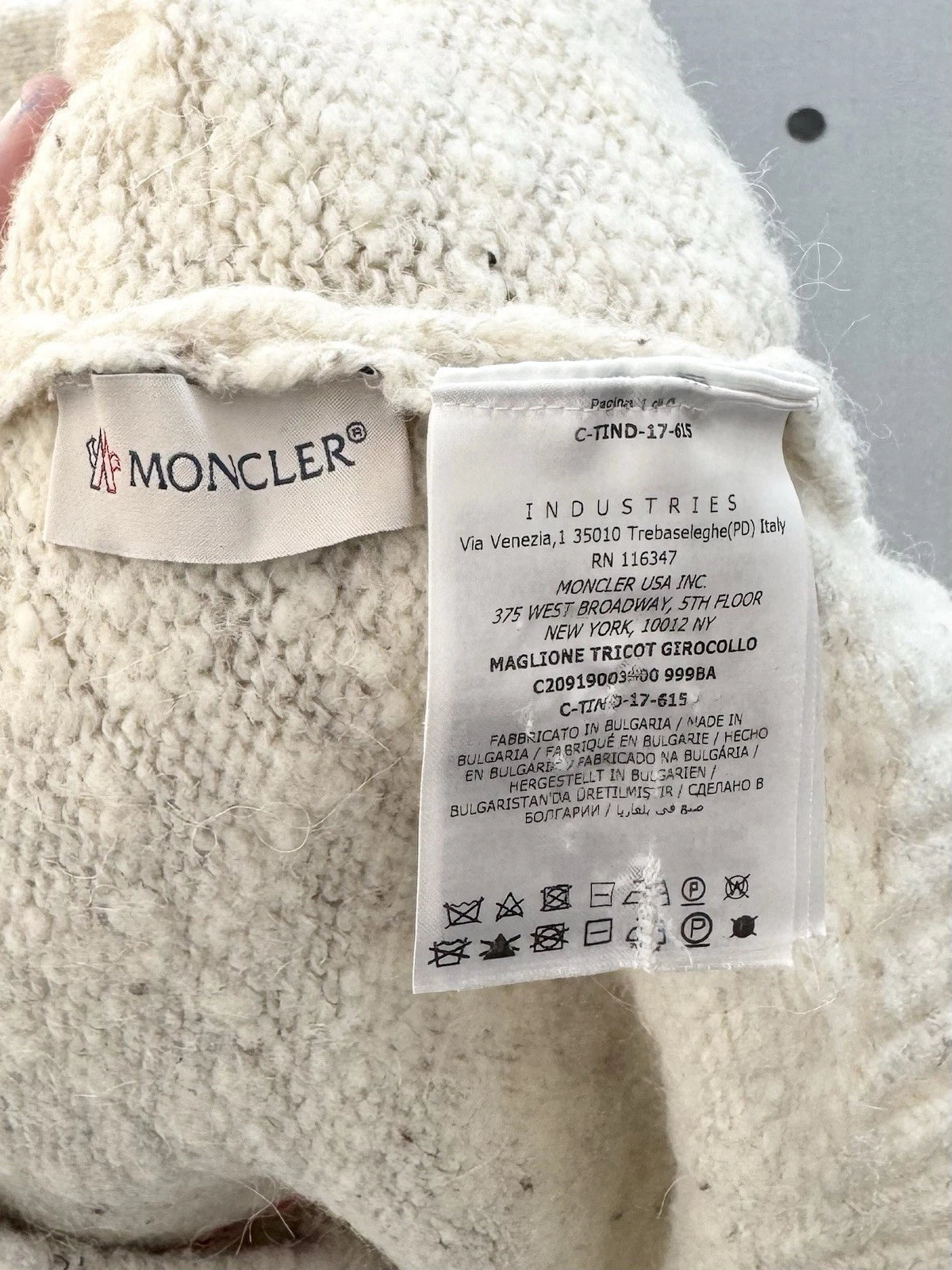 Moncler Stripe Beige Wool And Alpaca Blend Sweater - Size: XL (21” PTP)