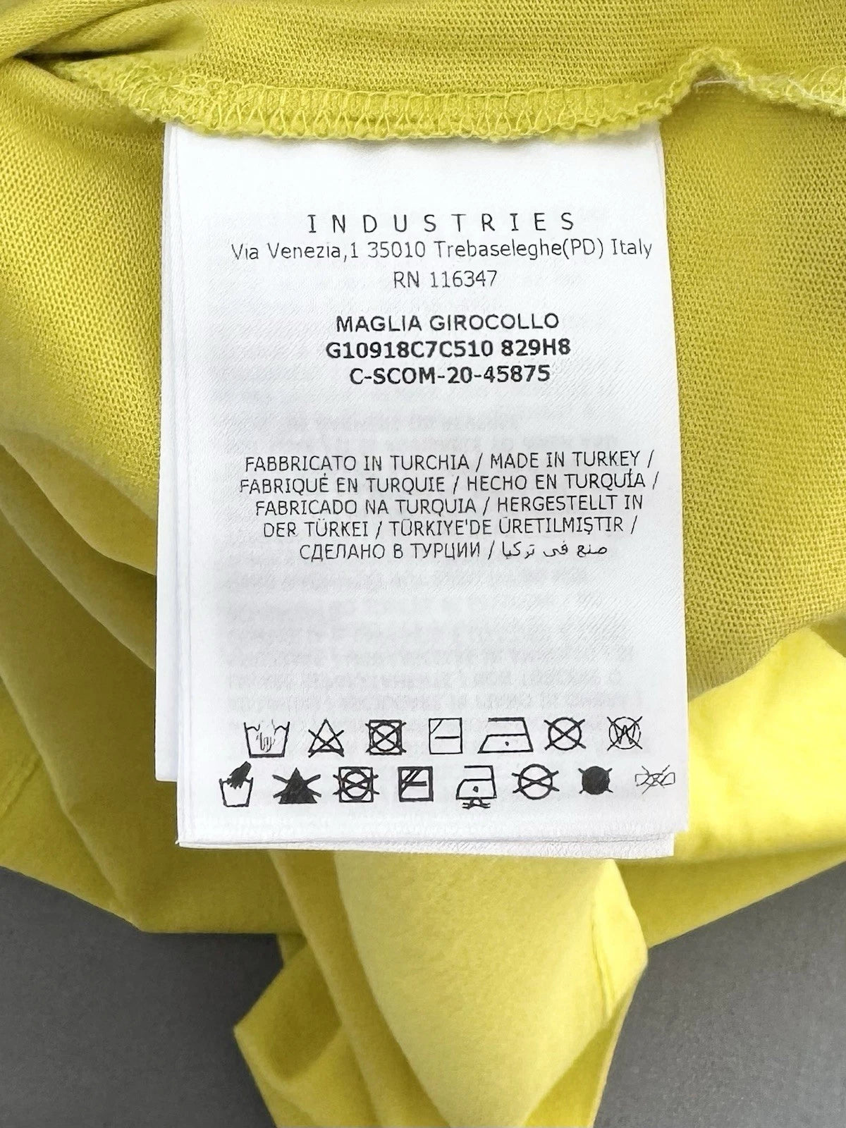 Moncler Maglia Girocollo Yellow Logo T-Shirt - Large (23” PTP)