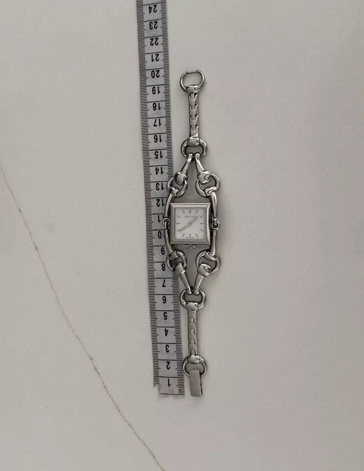 Gucci Women's Quartz Watch Horse Bit White Face - Silver - 116.3 - Boxed