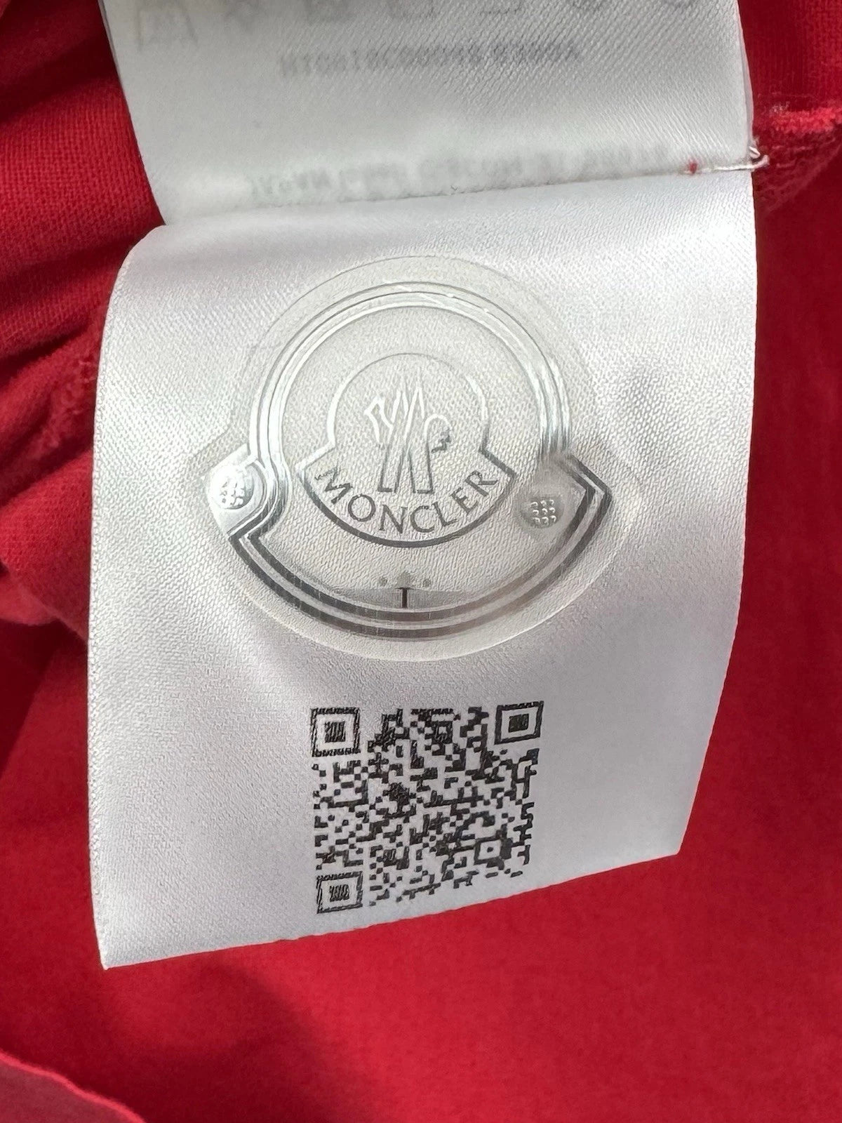 Moncler Red Patch-pocket Cotton Jersey T-shirt - Medium Fits Large - 23.5” PTP