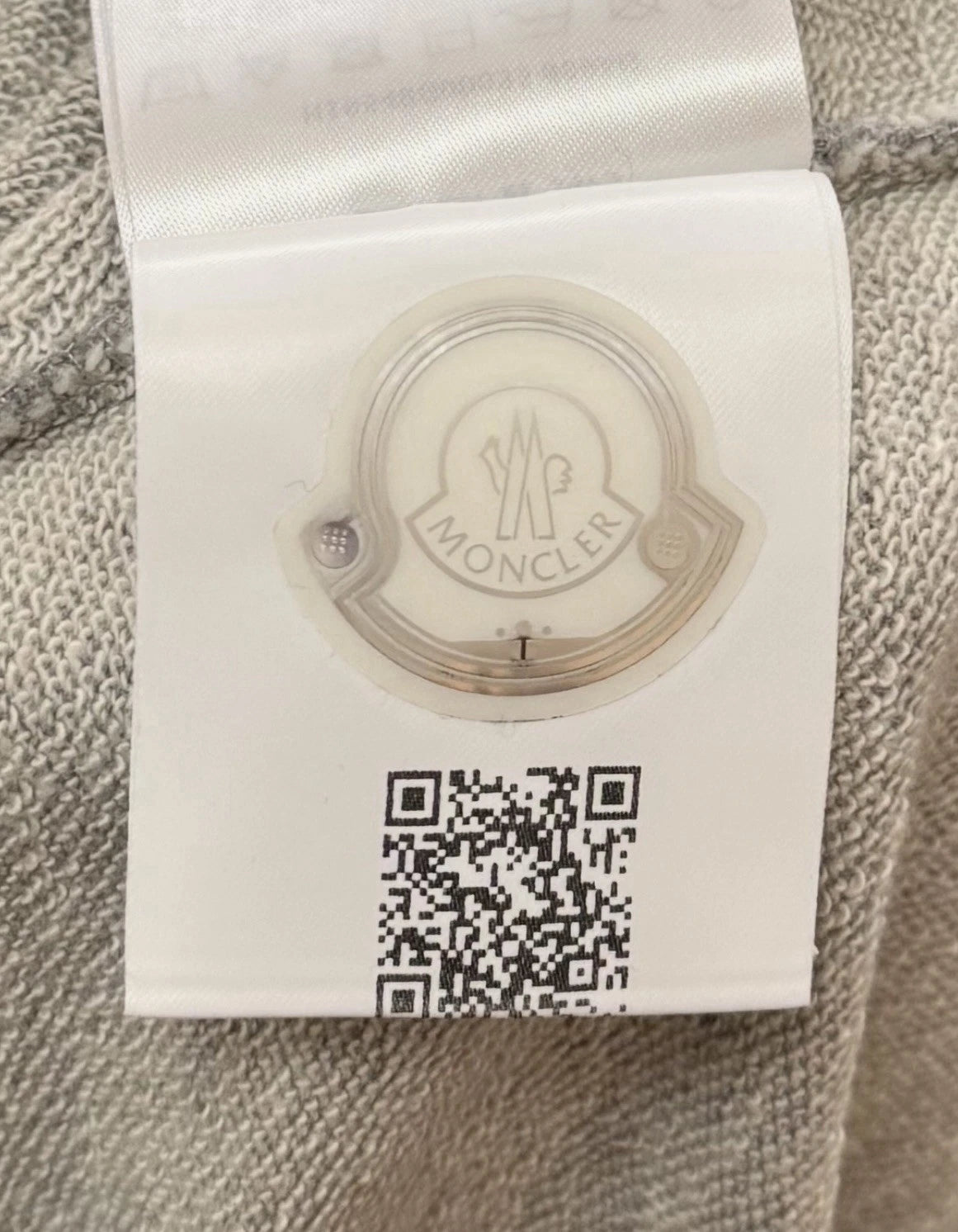 Moncler Boys Grey Sweater - Age 14 (18.5''ptp)