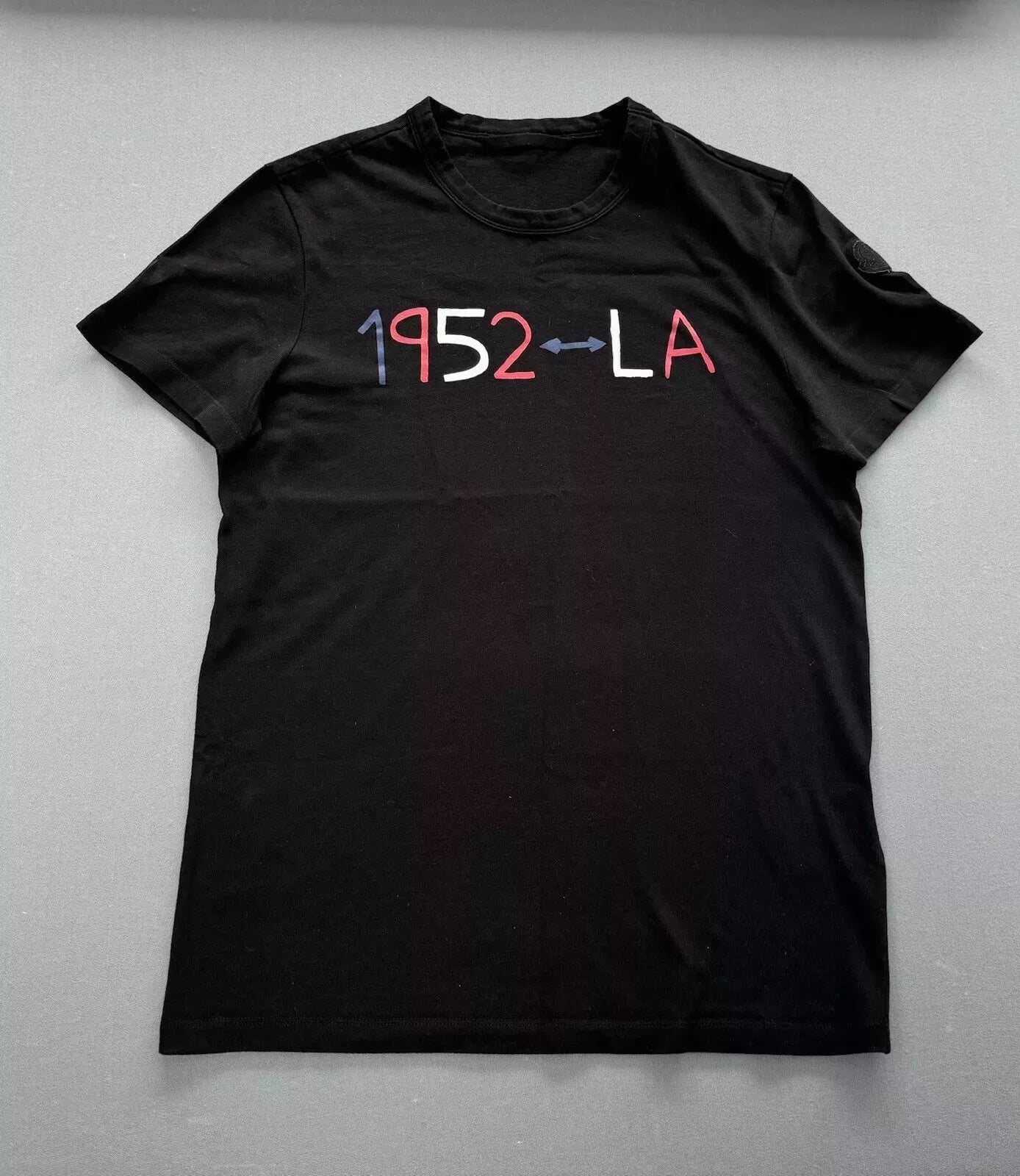 Moncler Genius 2 Black 1952 Logo T Shirt - Small(19.5” PTP)