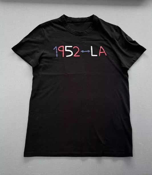 Moncler Genius 2 Black 1952 Logo T Shirt - Small(19.5” PTP)