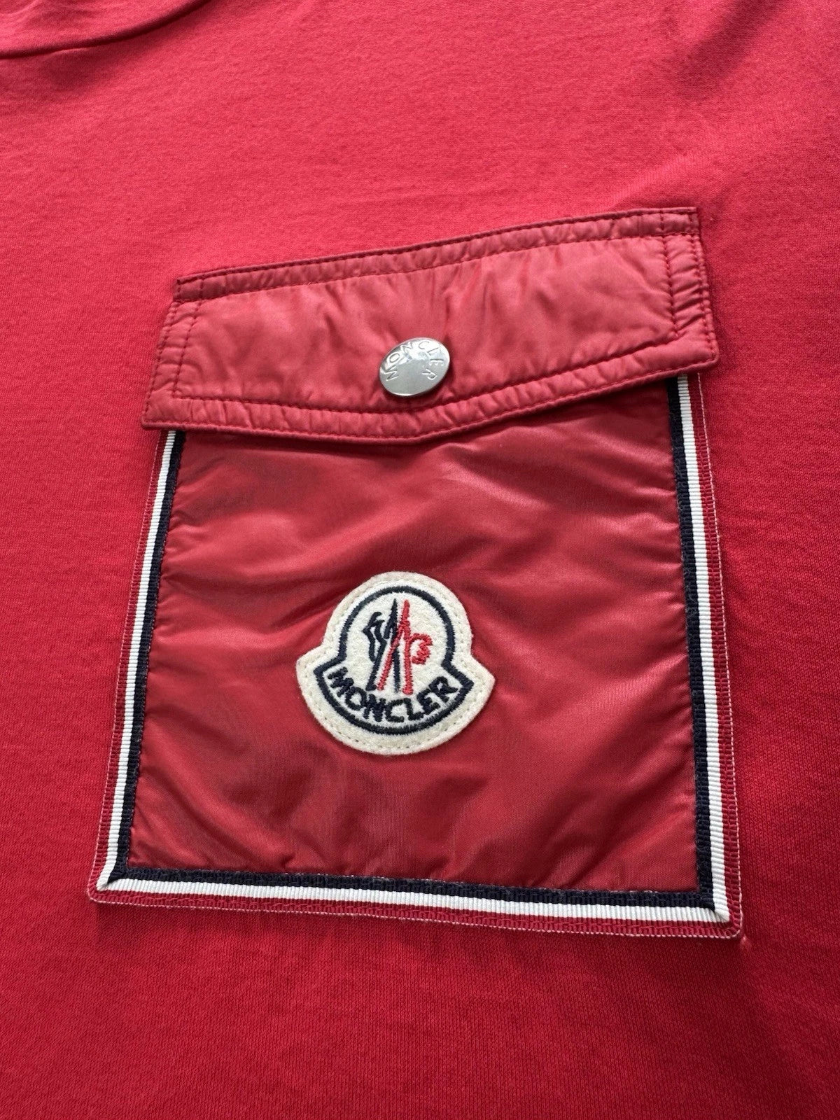 Moncler Red Patch-pocket Cotton Jersey T-shirt - Medium Fits Large - 23.5” PTP