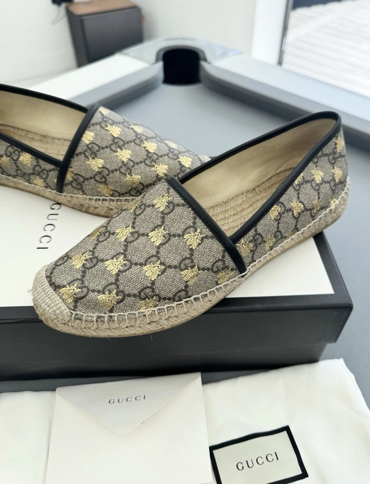Gucci Bee Espadrilles - UK7 (EU40)
